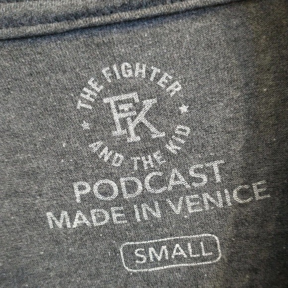 the fighter and the kid podcast T-shirt Size small zombies 3D Fabulous Tour - Picture 3 of 6